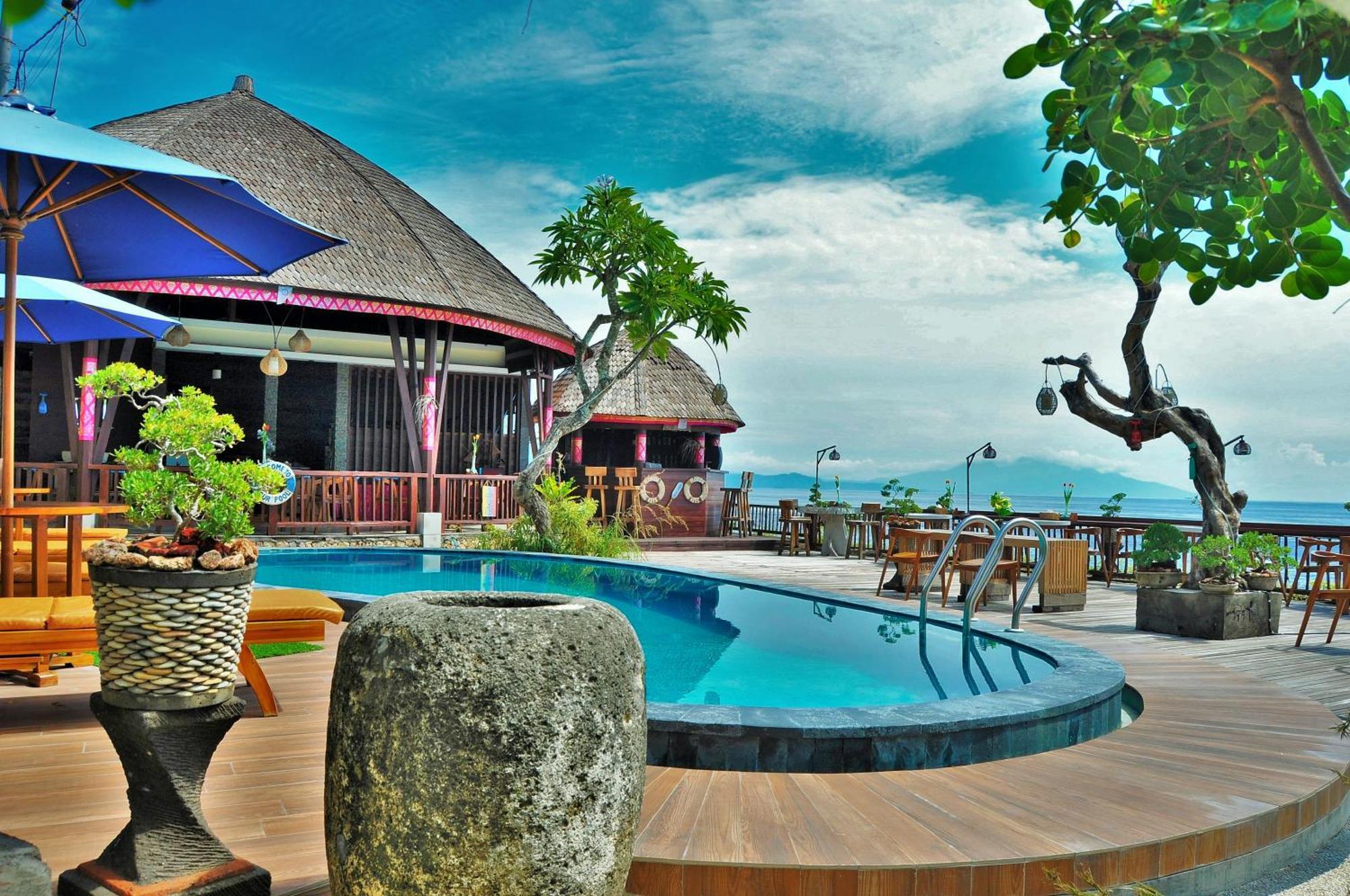 Ocean Terrace And Luxury Resor